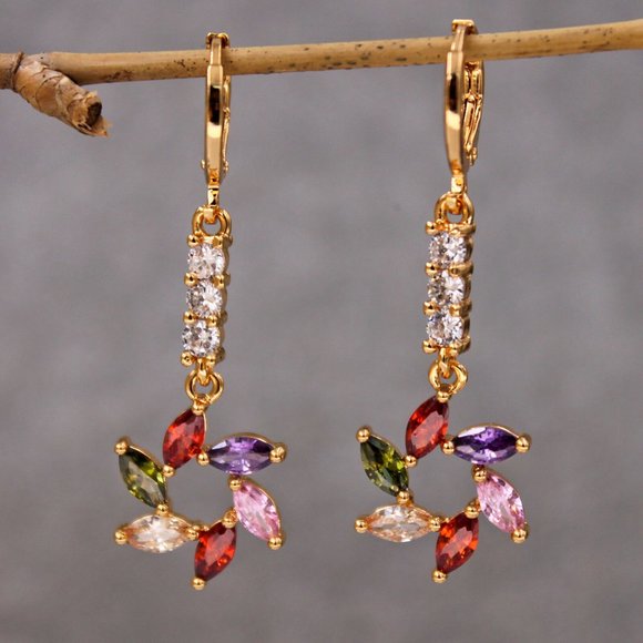 18K Yellow Gold Filled Flower Swirl Diamond Zircon Dangle Earrings Gorgeous Gift - Picture 4 of 4